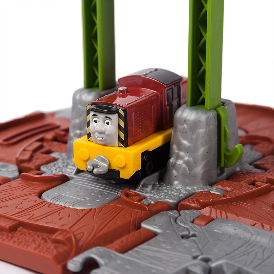 Thomas & Friends Adventures Mini İstasyon Seti Salty