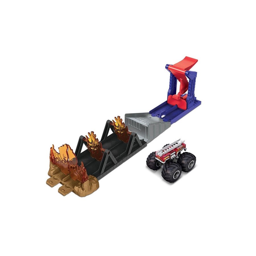 Hot Wheels Monster Trucks Oyun Seti Fire Through