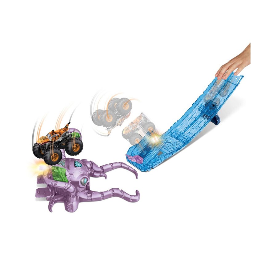 Hot Wheels Monster Trucks Oyun Seti Octo-Slam