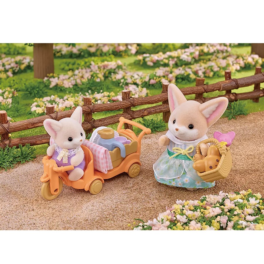 Sylvanian Families Tilki Kız ve Bebekli Piknik 