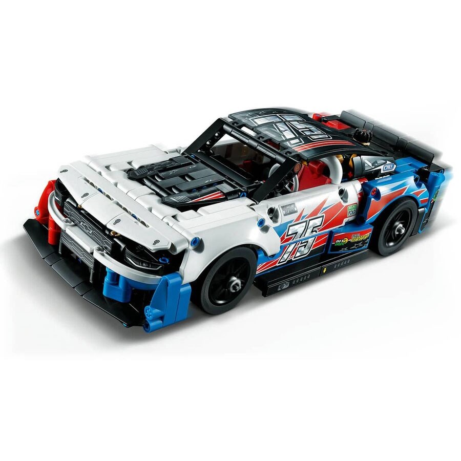 Lego Technic Nascar Yeni Nesil Chevrolet Camaro ZL 