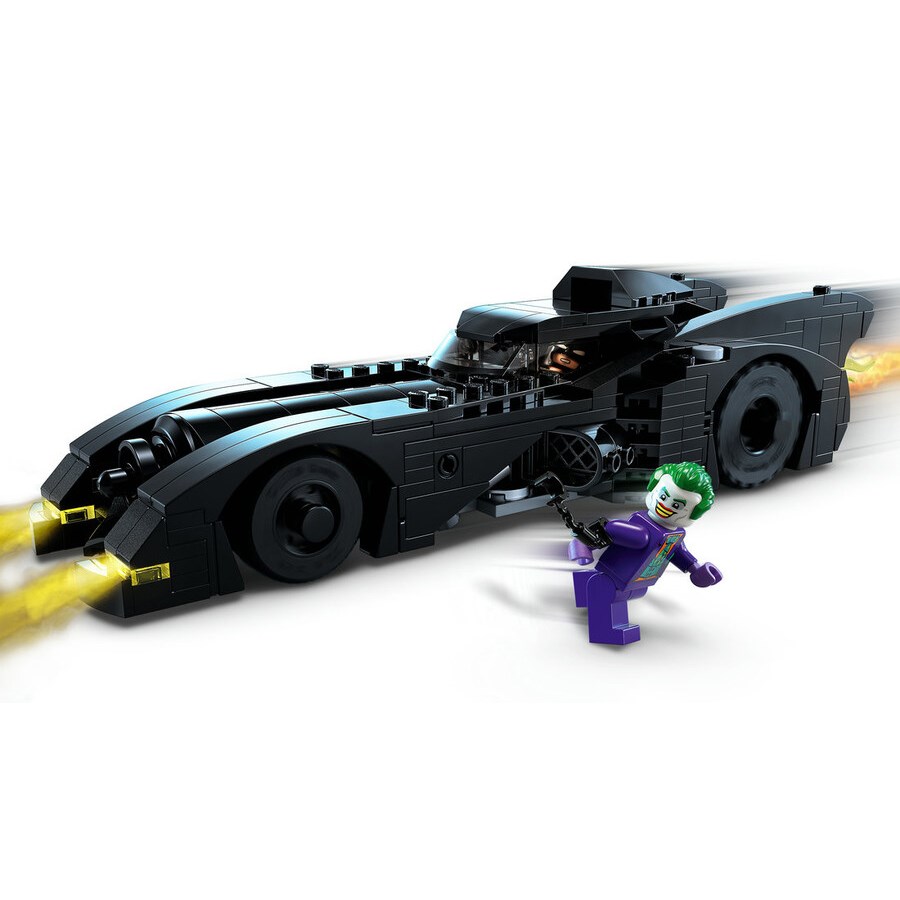 Lego DC Batmobile Batmanin Joker Takibi 